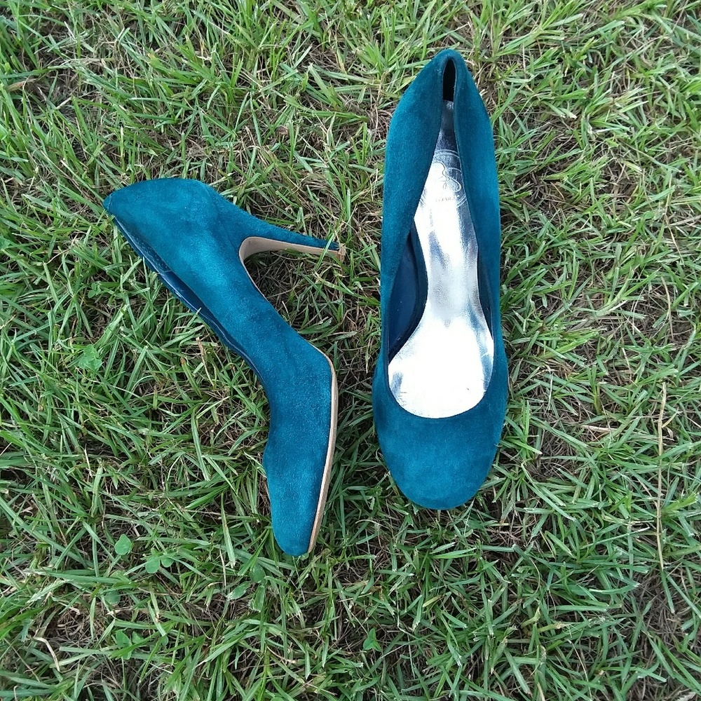 Teal Heels